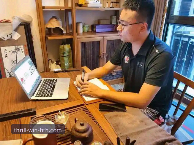 华体会HTH苹果版下载 资深技术评测员揭秘:如何通过华体会体育平台追踪五大联赛转会风云